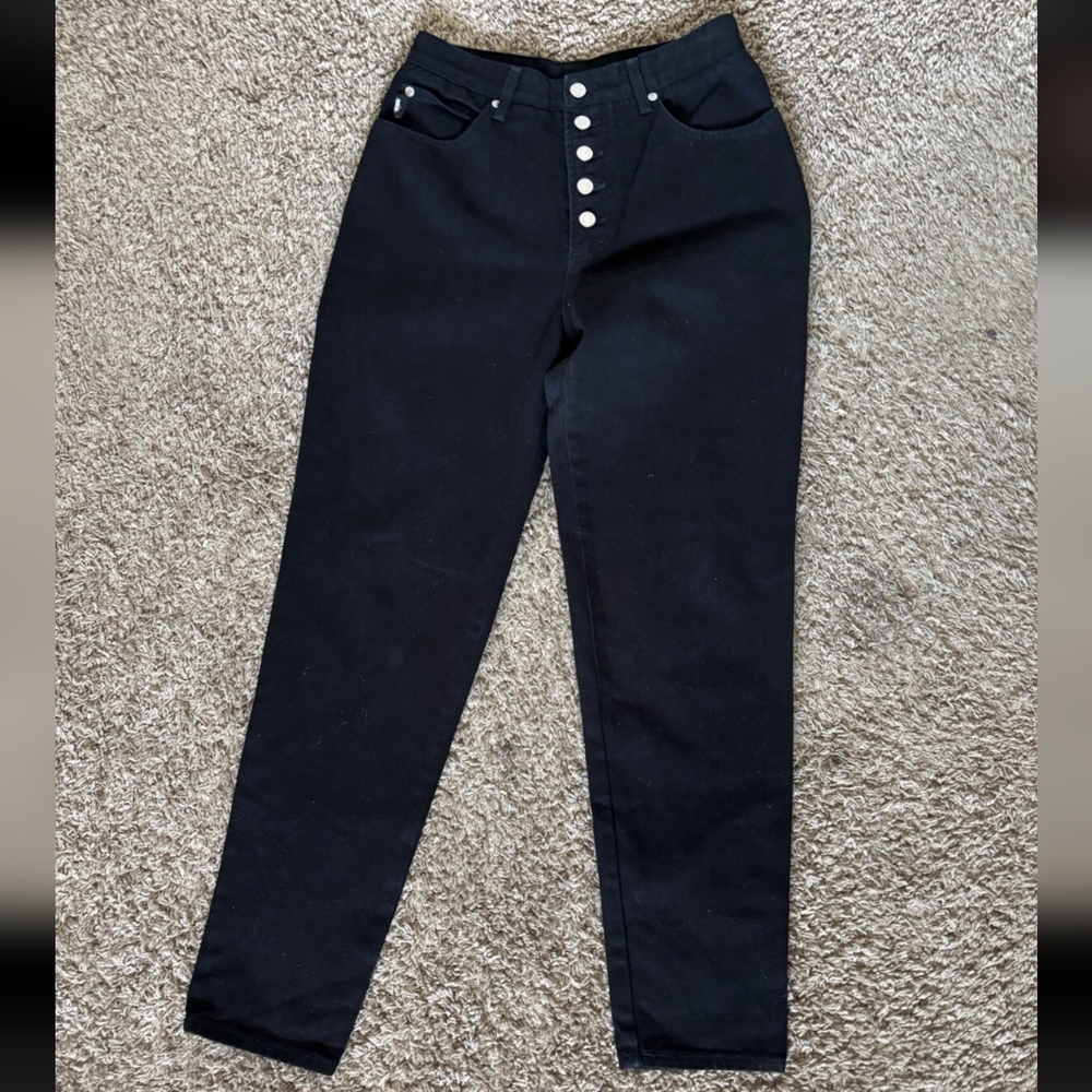 Vintage Levis Black High Waisted Mom Jeans